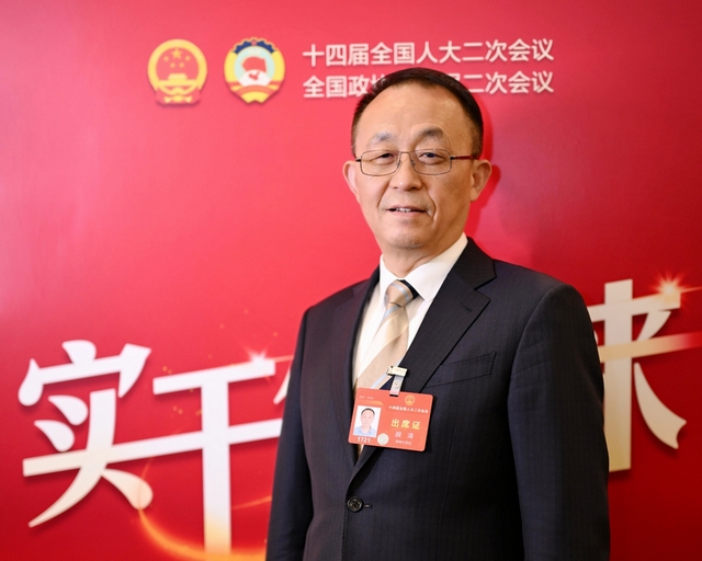 全国人大代表、珍酒李渡集团CEO兼湖南湘窖酒业总裁颜涛。